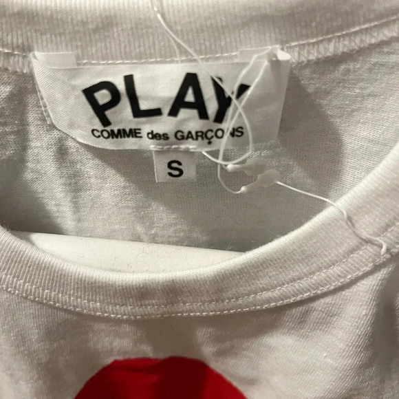 NWT Comme des Garçons PLAY Two Heart Camo Cotton Tee Shirt White S - Picture 8 of 11
